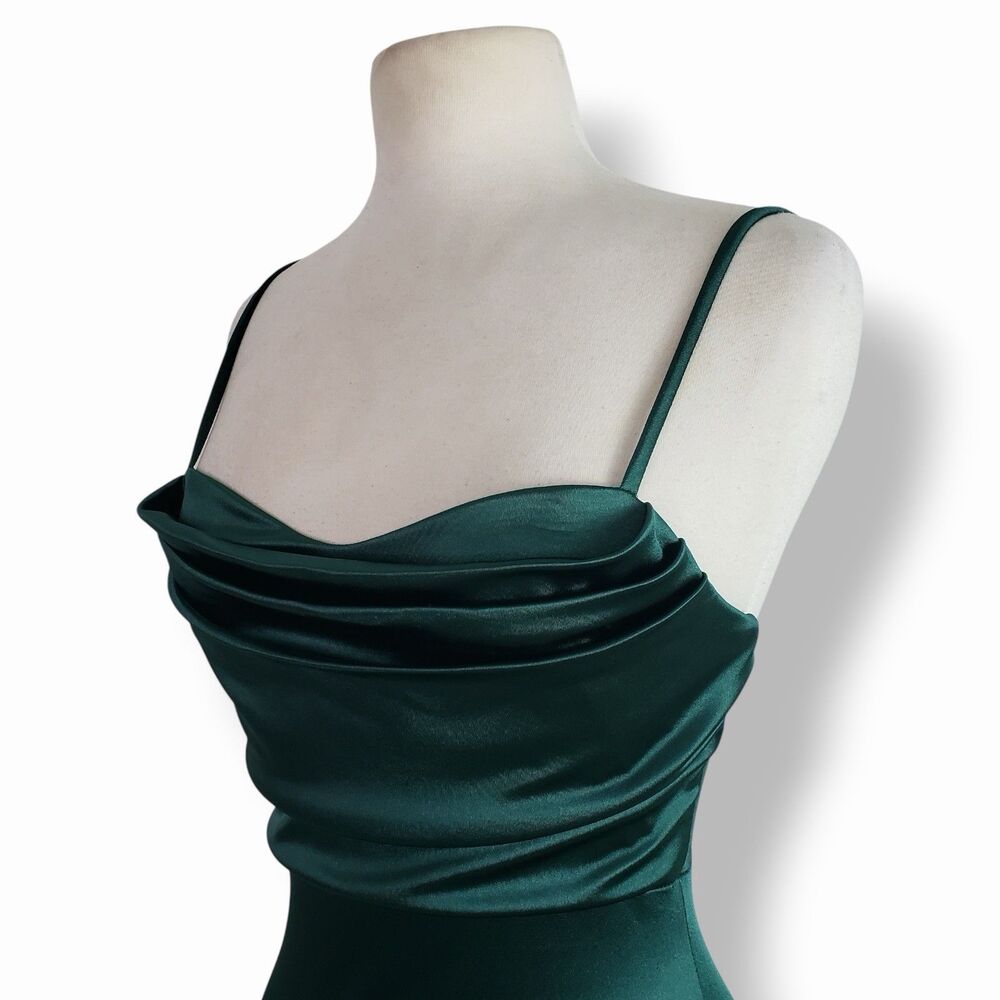 Windsor Lola High Slit Satin Formal Evening Gown Emerald Hunter Green Medium - Picture 4 of 10